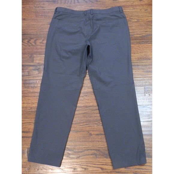 CRZ YOGA Men's Dark Gray Pants Size 36W - Picture 2 of 2